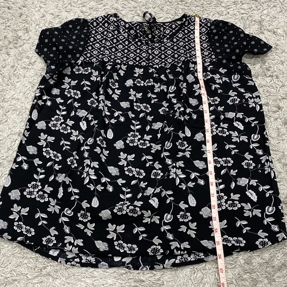 Dahlia Floral Flowy Top - Picture 5 of 6